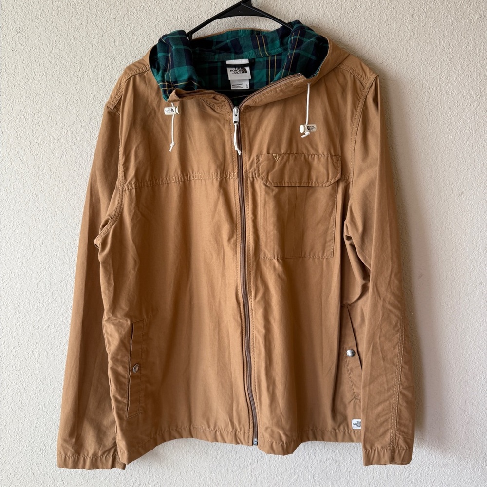 Men's North Face Jacket with Hood
